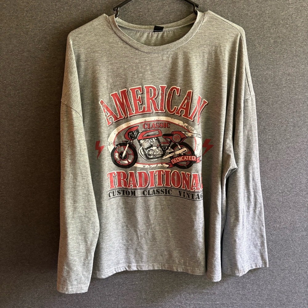 Women’s Long Sleeve Graphic Shirt size L / Large - Picture 5 of 6